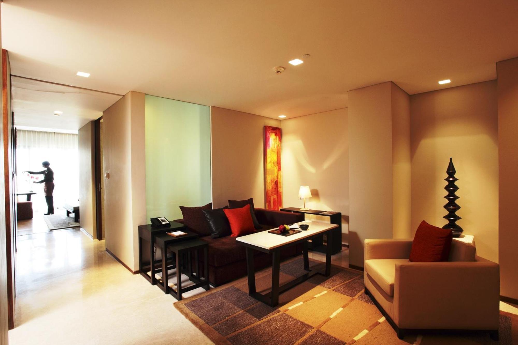 Taj Surajkund Resort & Spa, Delhi Ncr Faridabad Habitación foto A suite at the hotel